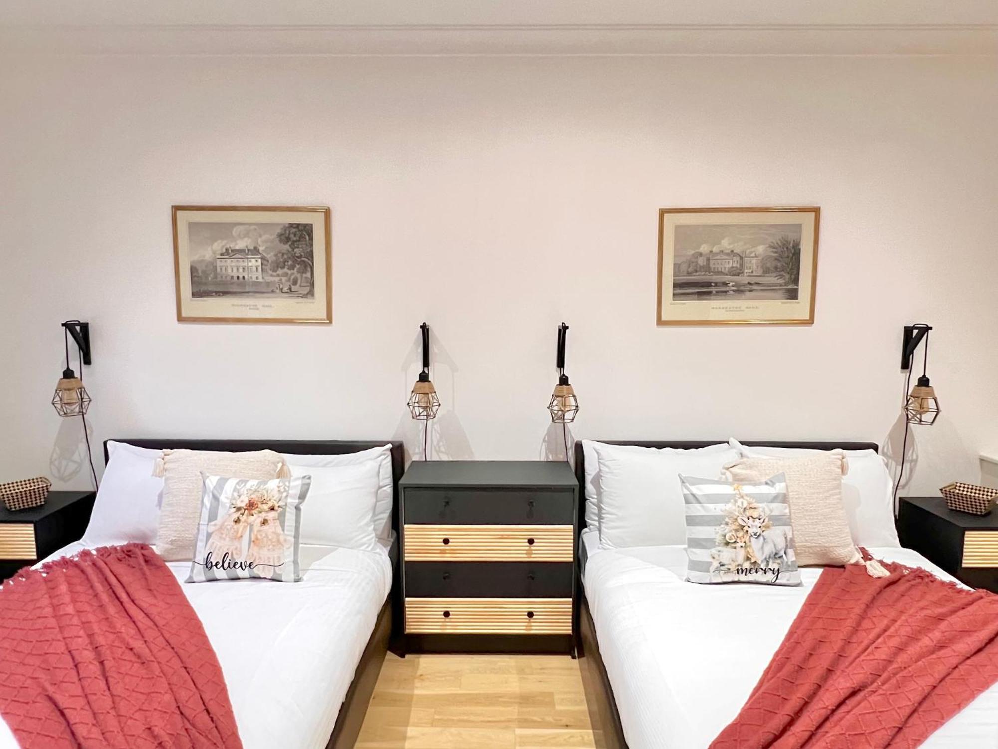 Spacious Quiet 4bedrooms 6beds House With Private Garage 5min Walk To Paddington Station Ferienhaus *